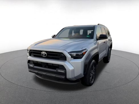 Used 2025 Toyota 4Runner SR5 image 7