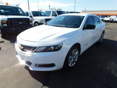 Used 2017 Chevrolet Impala LS image 3