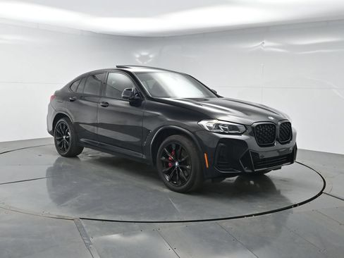 Used 2023 BMW X4 xDrive30i w/ Premium Essential Package AWD/4WD image 7