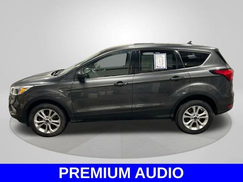 Used 2019 Ford Escape SE image 8