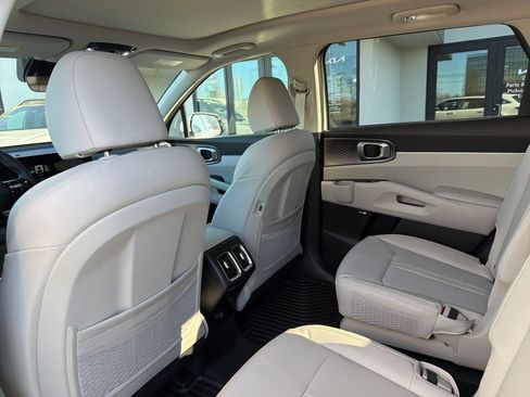 New 2026 Kia Sorento EX AWD/4WD image 22
