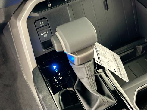 New 2026 Toyota Tundra SR5 AWD/4WD image 25