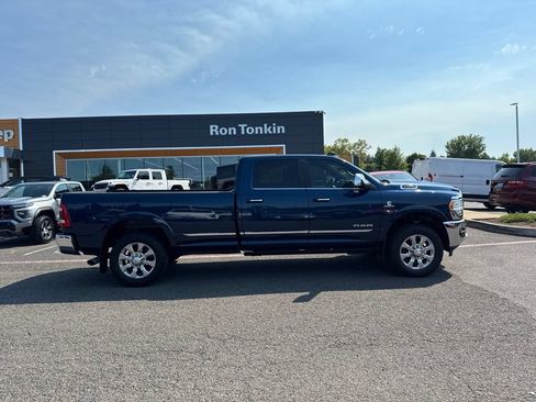 Used 2022 RAM 3500 Limited AWD/4WD image 11