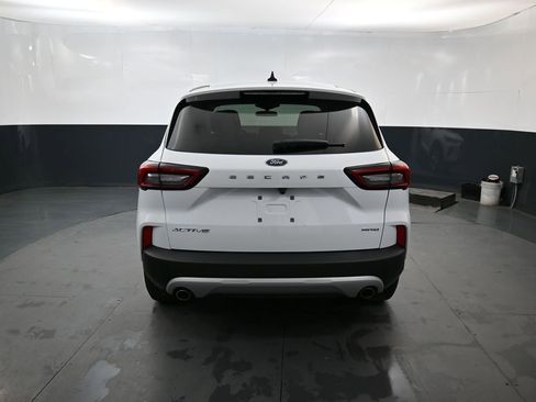 Used 2023 Ford Escape Active AWD/4WD image 8