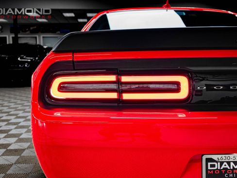 Used 2015 Dodge Challenger SRT Hellcat RWD image 57