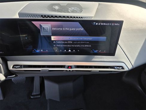 New 2026 BMW iX xDrive60 image 14