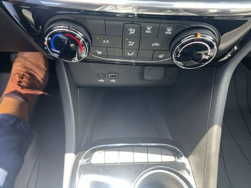 New 2026 Buick Encore GX Sport Touring w/ Comfort Package FWD image 21
