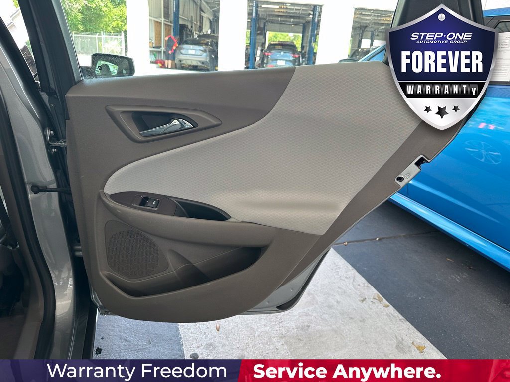 Used 2024 Chevrolet Malibu LT FWD image 32