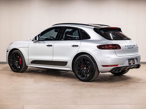 Used 2017 Porsche Macan GTS image 21