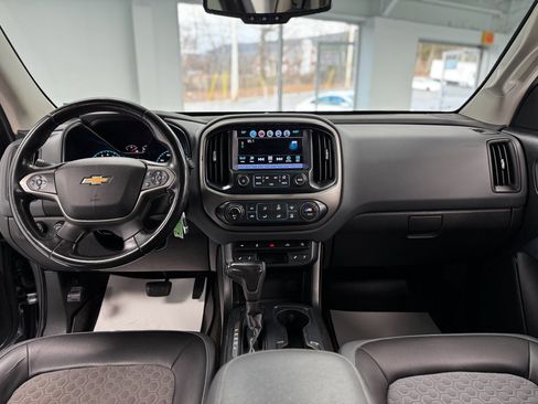 Used 2018 Chevrolet Colorado Z71 image 29
