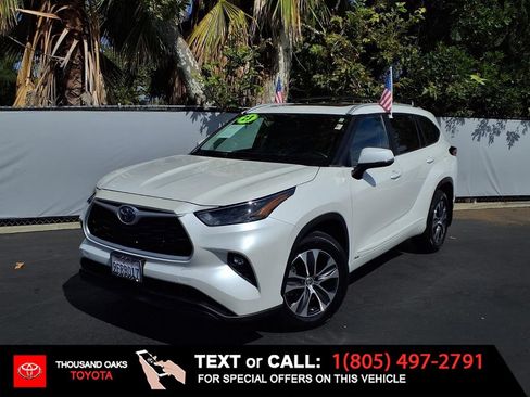 Used 2023 Toyota Highlander XLE w/ Protection Package #3 (TMS) AWD/4WD image 1