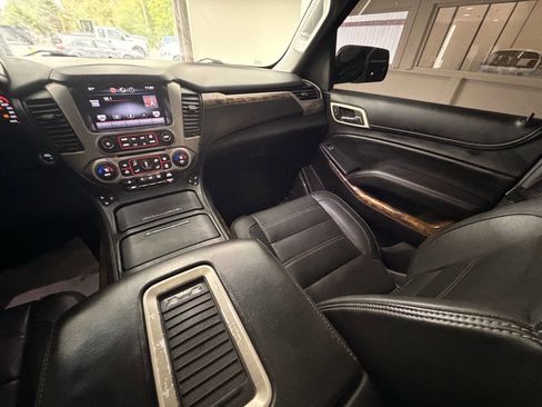 Used 2015 GMC Yukon XL Denali AWD/4WD image 15
