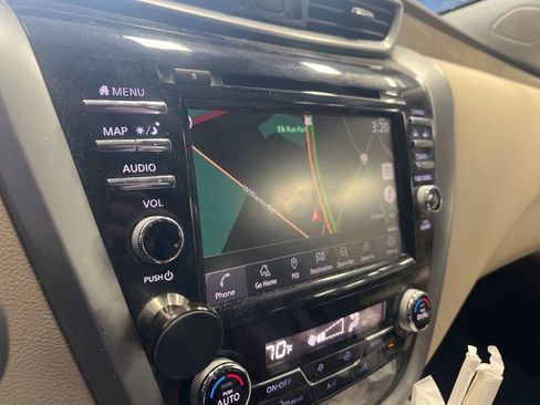 Used 2020 Nissan Murano SL w/ Moonroof Package AWD/4WD image 4