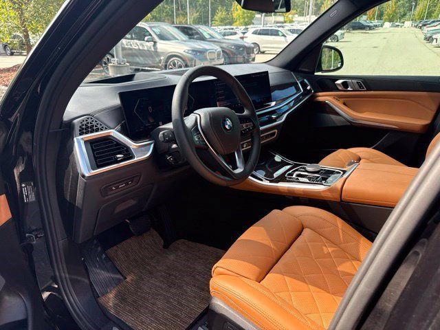 Certified 2024 BMW X5 xDrive40i w/ Premium Package AWD/4WD image 8