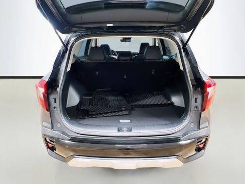 Certified 2025 Kia Seltos S image 24