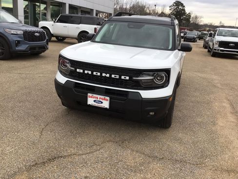New 2025 Ford Bronco Sport Outer Banks AWD/4WD image 5