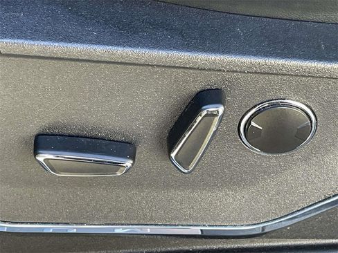 Used 2022 Ford F150 Platinum w/ Bed Utility Package image 14