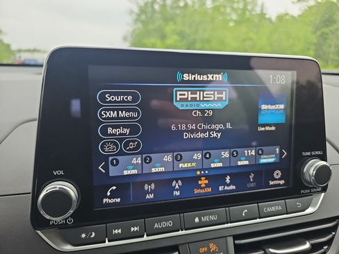 New 2026 Nissan Altima 2.5 SV FWD image 23