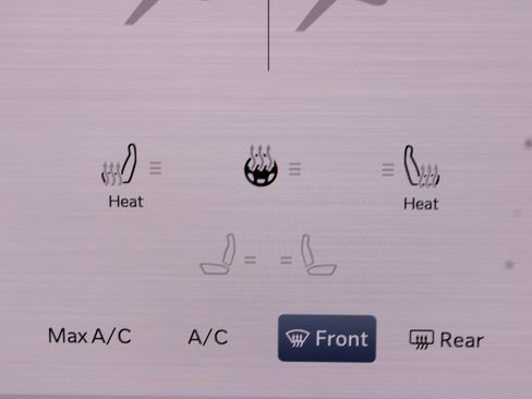 Used 2025 RAM 1500 Rebel image 17