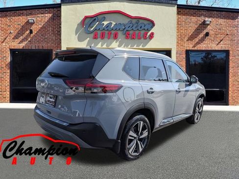 Used 2021 Nissan Rogue SL FWD image 4