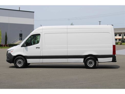 Used 2024 Mercedes-Benz Sprinter 2500 w/ Parking Package image 2