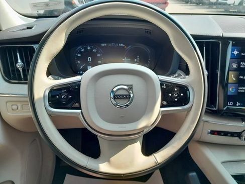 Used 2021 Volvo XC60 T8 Inscription w/ Advanced Package AWD/4WD image 13