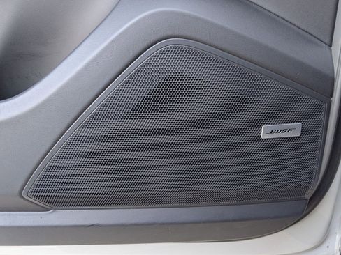 Used 2022 Porsche Cayenne Turbo S image 14