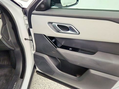 Used 2024 Land Rover Range Rover Velar Dynamic SE image 25
