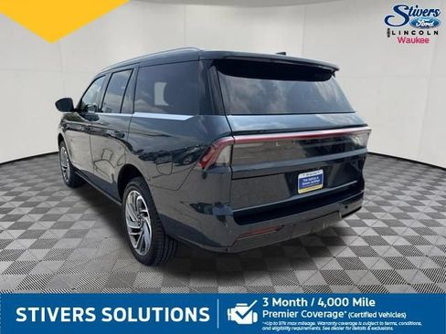 Certified 2026 Lincoln Navigator Reserve AWD/4WD image 10