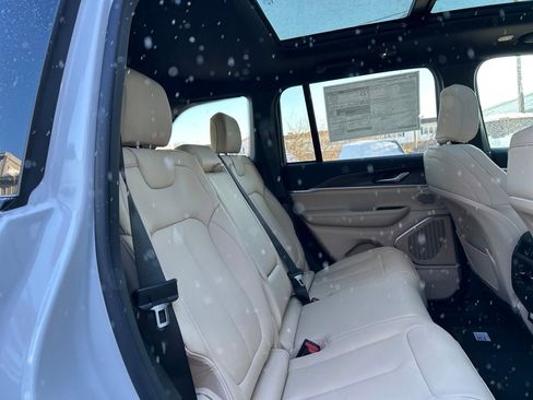 New 2026 Jeep Grand Cherokee Limited AWD/4WD image 31