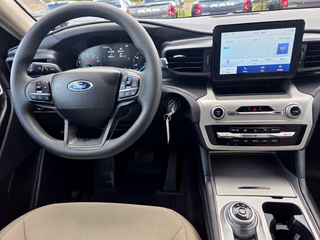 Used 2022 Ford Explorer 4WD image 12