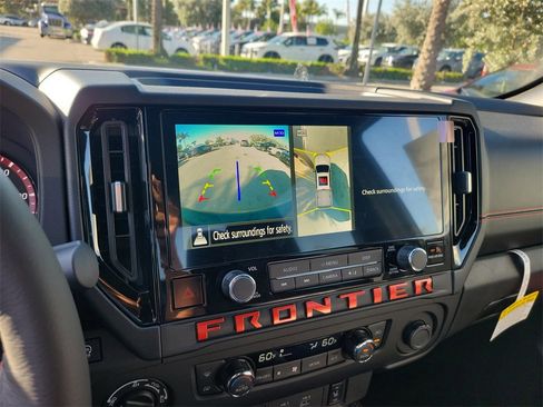 New 2026 Nissan Frontier PRO-4X w/ Pro-4x Convenience Package image 10