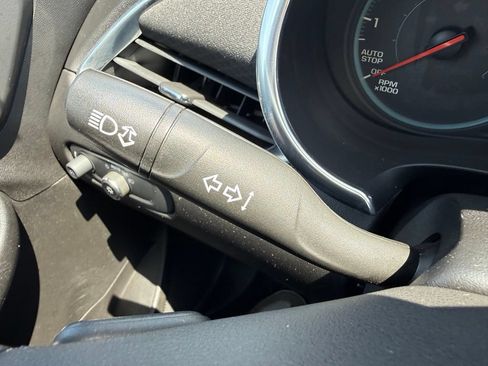 Used 2019 Chevrolet Malibu LT FWD image 20