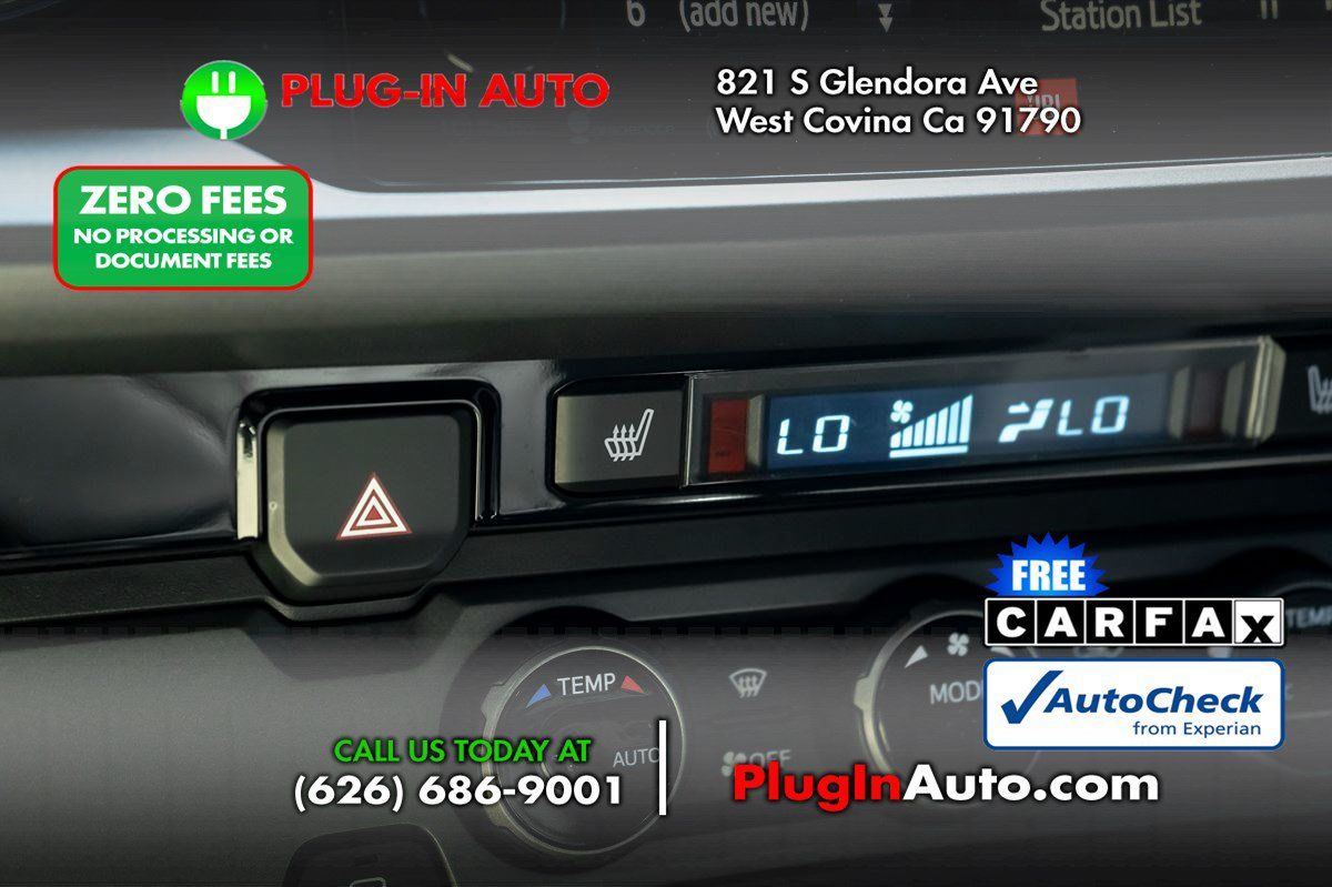 Used 2016 Toyota Tacoma TRD Off-Road RWD image 23