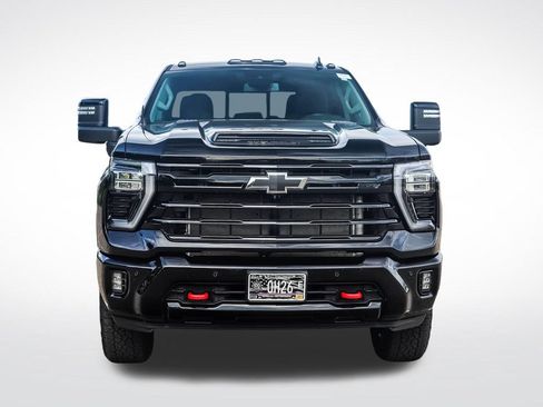 Used 2025 Chevrolet Silverado 3500 LT w/ Trail Boss Package AWD/4WD image 8