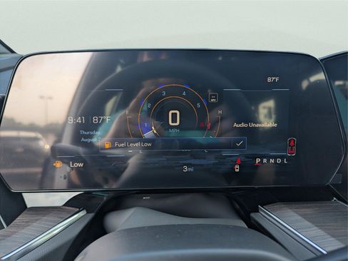 New 2025 Chevrolet Suburban Premier image 35