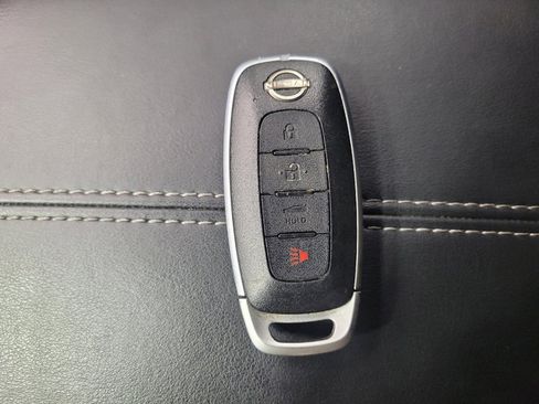 Used 2024 Nissan Sentra S FWD image 32
