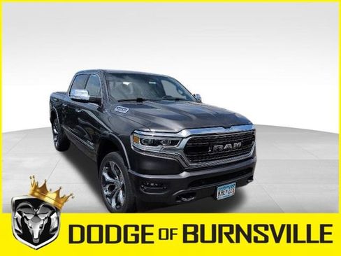 Used 2022 RAM 1500 Limited AWD/4WD image 4
