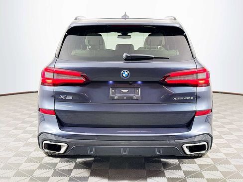 Used 2022 BMW X5 xDrive45e w/ M Sport Package image 6