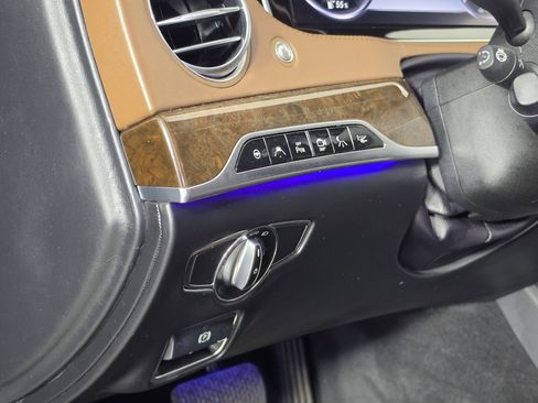 Used 2016 Mercedes-Benz Maybach S 600 image 21