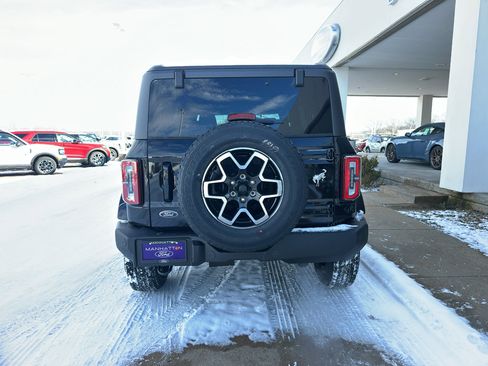 New 2025 Ford Bronco Outer Banks image 9