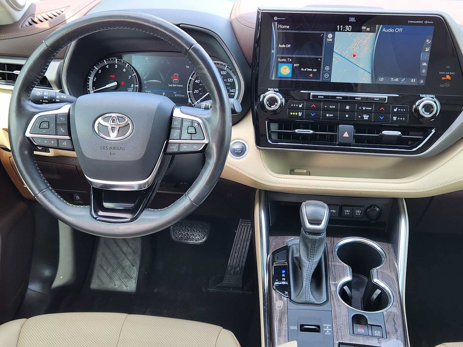 Used 2021 Toyota Highlander Limited FWD image 25