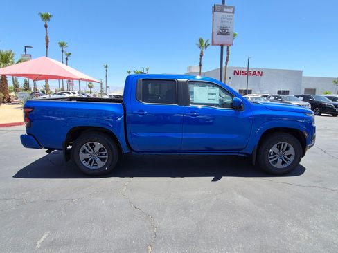 New 2026 Nissan Frontier SV w/ Tow Package RWD image 4