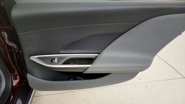 Used 2024 Lucid Air Pure RWD image 41