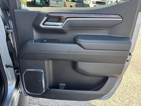Used 2025 GMC Sierra 1500 Elevation w/ X31 Off-Road Package AWD/4WD image 16
