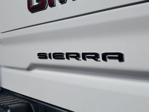 Used 2025 GMC Sierra 1500 SLT RWD image 7