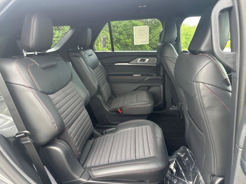 New 2026 Ford Explorer ST-Line AWD/4WD image 22