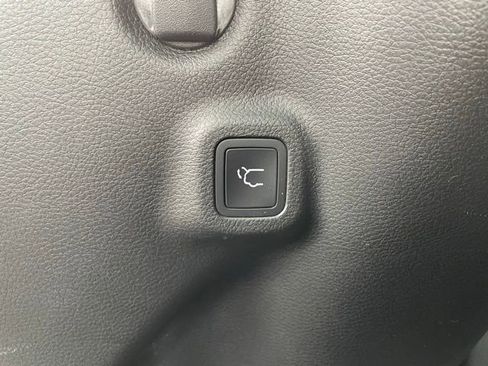 Used 2023 Jeep Compass Limited w/ Elite Group for (Red) Edition image 33