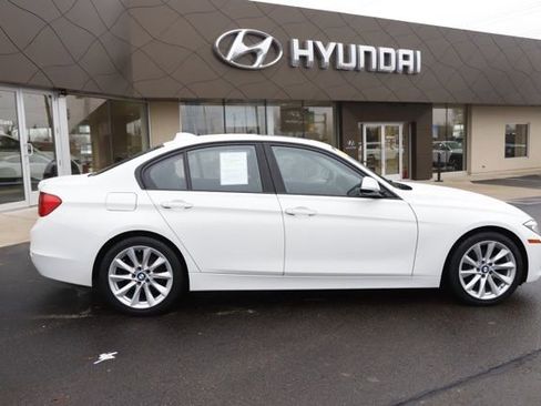 Used 2015 BMW 320i xDrive 320i xDrive image 2
