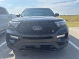 Used 2020 Ford Explorer ST w/ ST Street Pack image 2